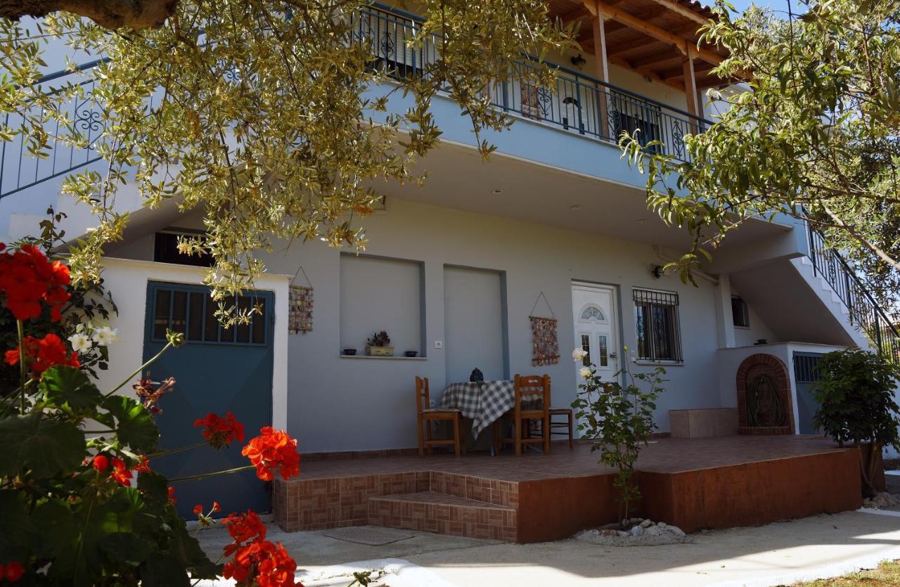 Mina Apartment